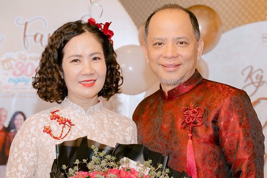 Chuyện tình ba thập niên của nghệ sĩ Anh Tuấn - Nguyệt Hằng