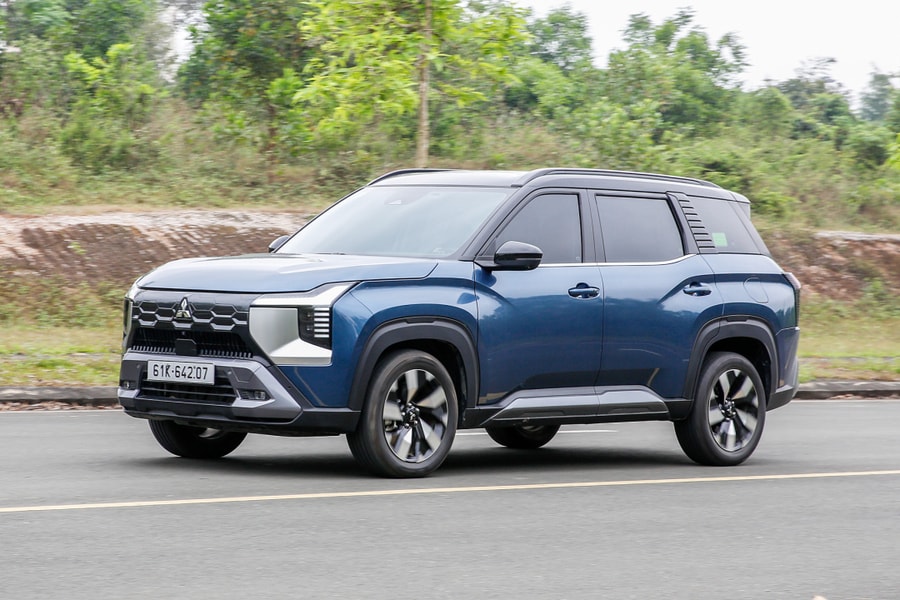 Doanh số Mitsubishi Destinator lần đầu vượt Mazda CX-5