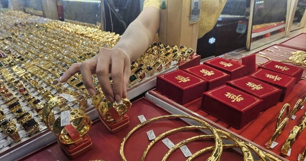 Sáng 15-4, giá vàng miếng SJC và vàng nhẫn tăng tới 2,5 triệu đồng mỗi lượng